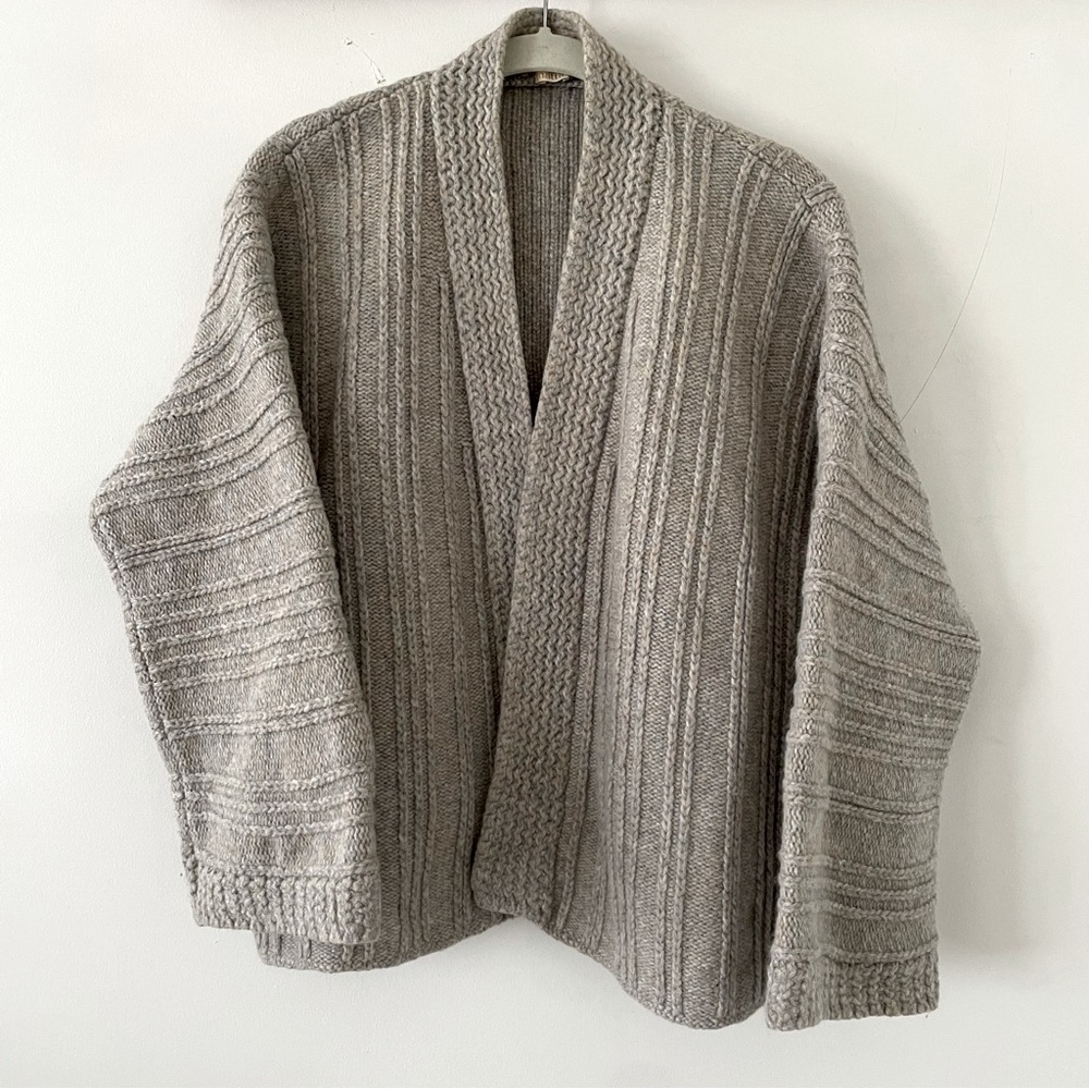 Matta Gray Wool Cashmere Cardigan Sweater Size Small - Picture 2 of 9